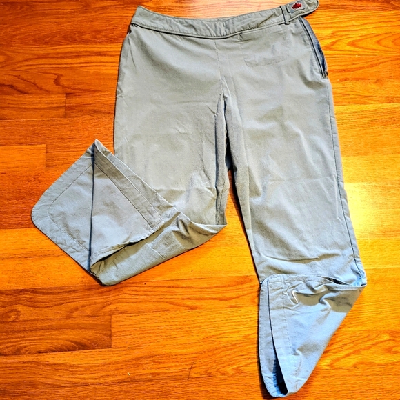 👟 🧗‍♀️🏌️‍♂️ Nike Dri-FIT capris light green 👟 🧗‍♀️🏌️‍♂️ - Picture 1 of 5